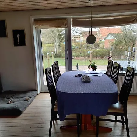 Vidunderligt Hus I Landlige Omgivelser 호텔 *