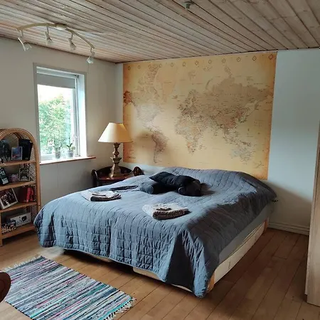 Vidunderligt Hus I Landlige Omgivelser 호텔