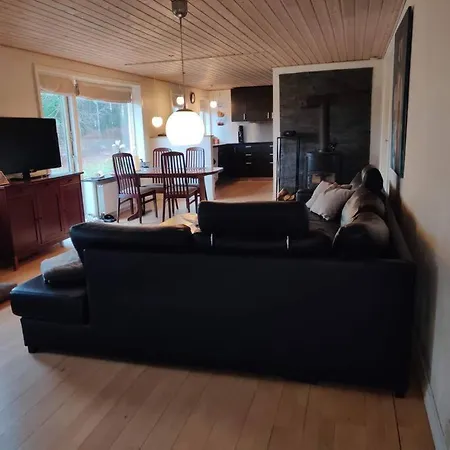 호텔 Vidunderligt Hus I Landlige Omgivelser Spottrup